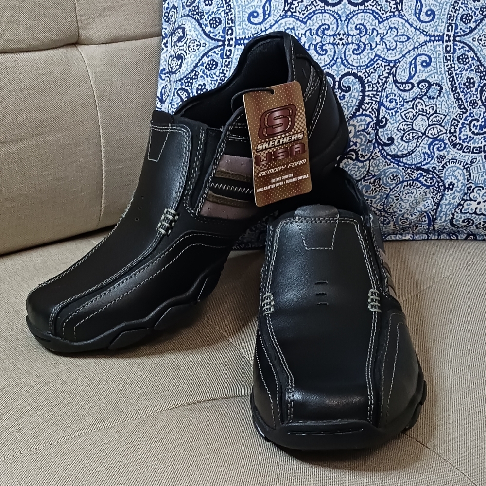 Skechers Slip-on shoes black NWT